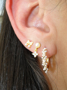 Tinnie Pearls Golden Earrings