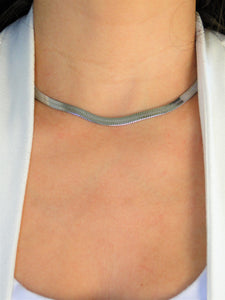 Eve Silver Snake Necklace